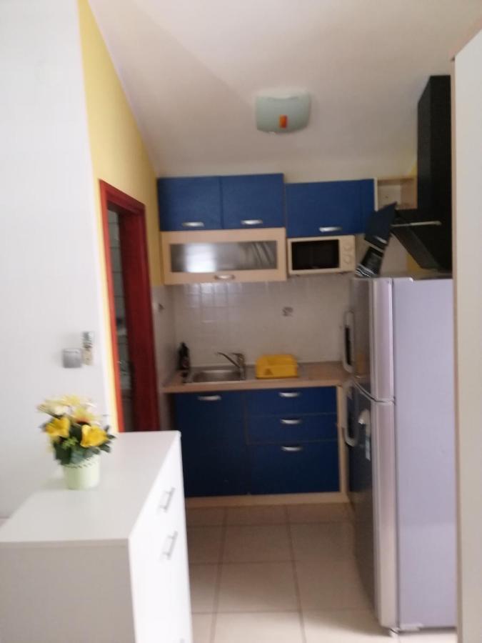 Apartmani Slavica Jezera Exterior foto